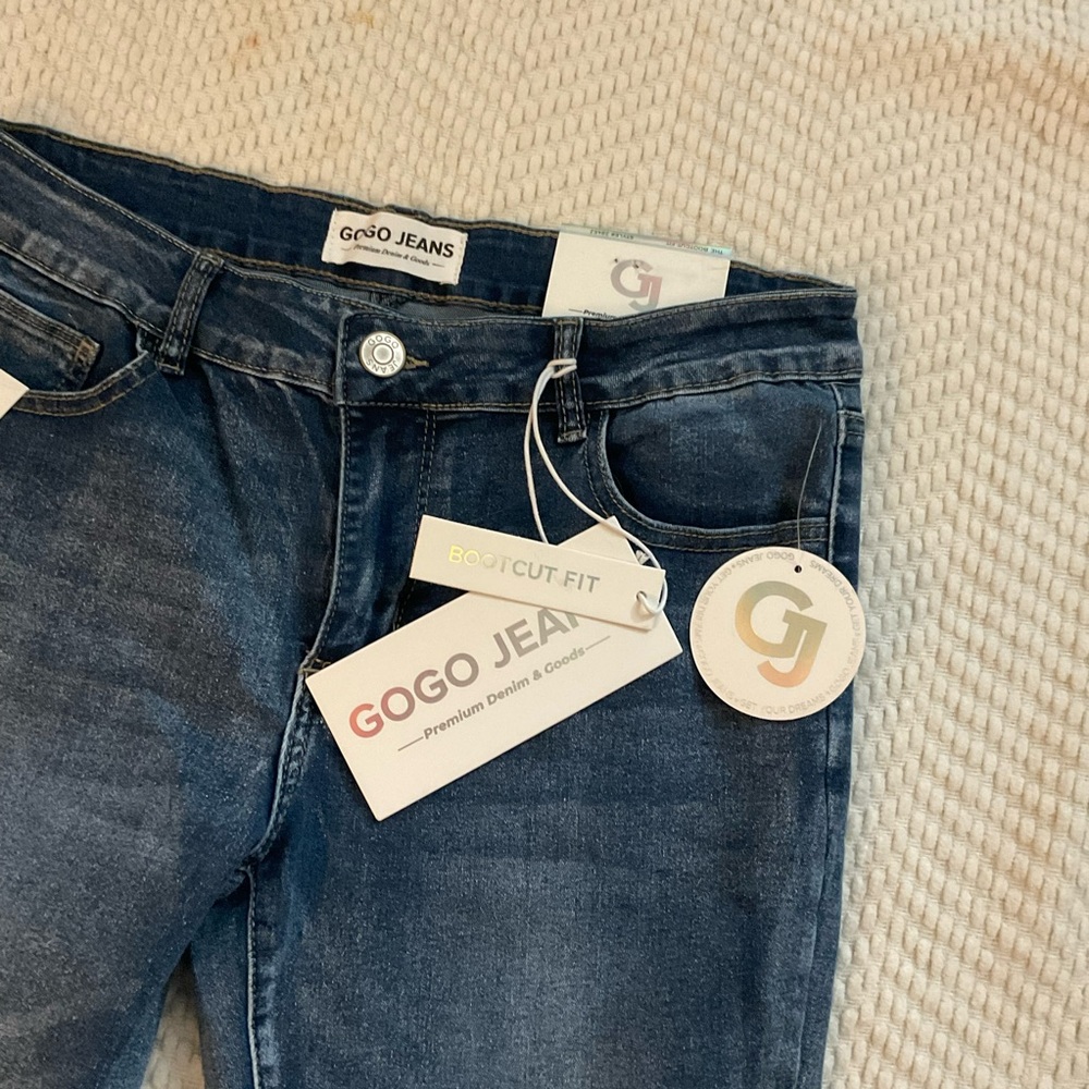🤍New GoGo Women's Perfect Fit Bootcut Denim Jeans🤍 - Picture 3 of 6